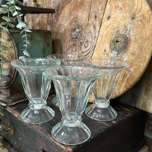 Vintage Fountain Ice Cream Sundae Glasses *4